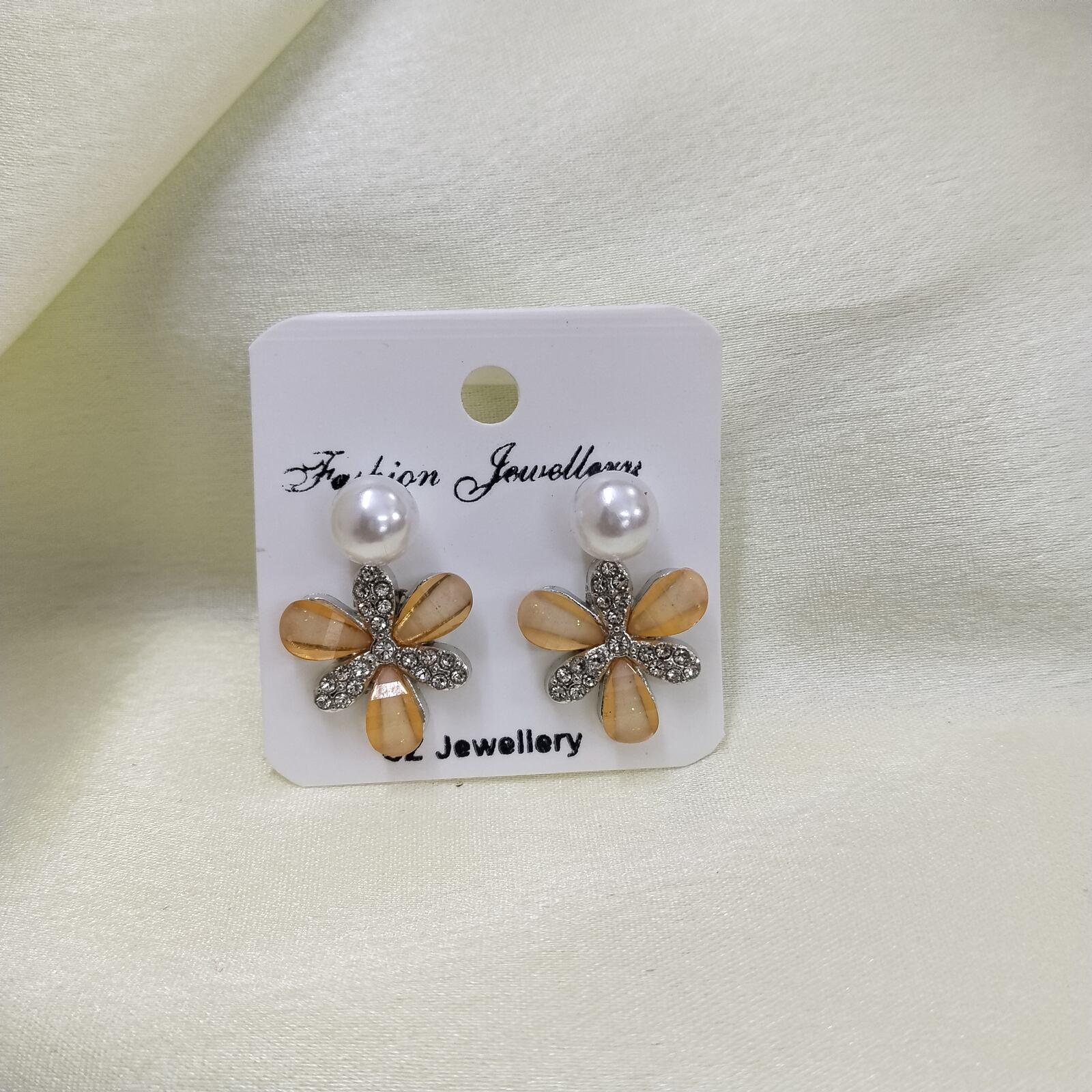 2 Set Of Earrings White Pearl & Yellow Stone