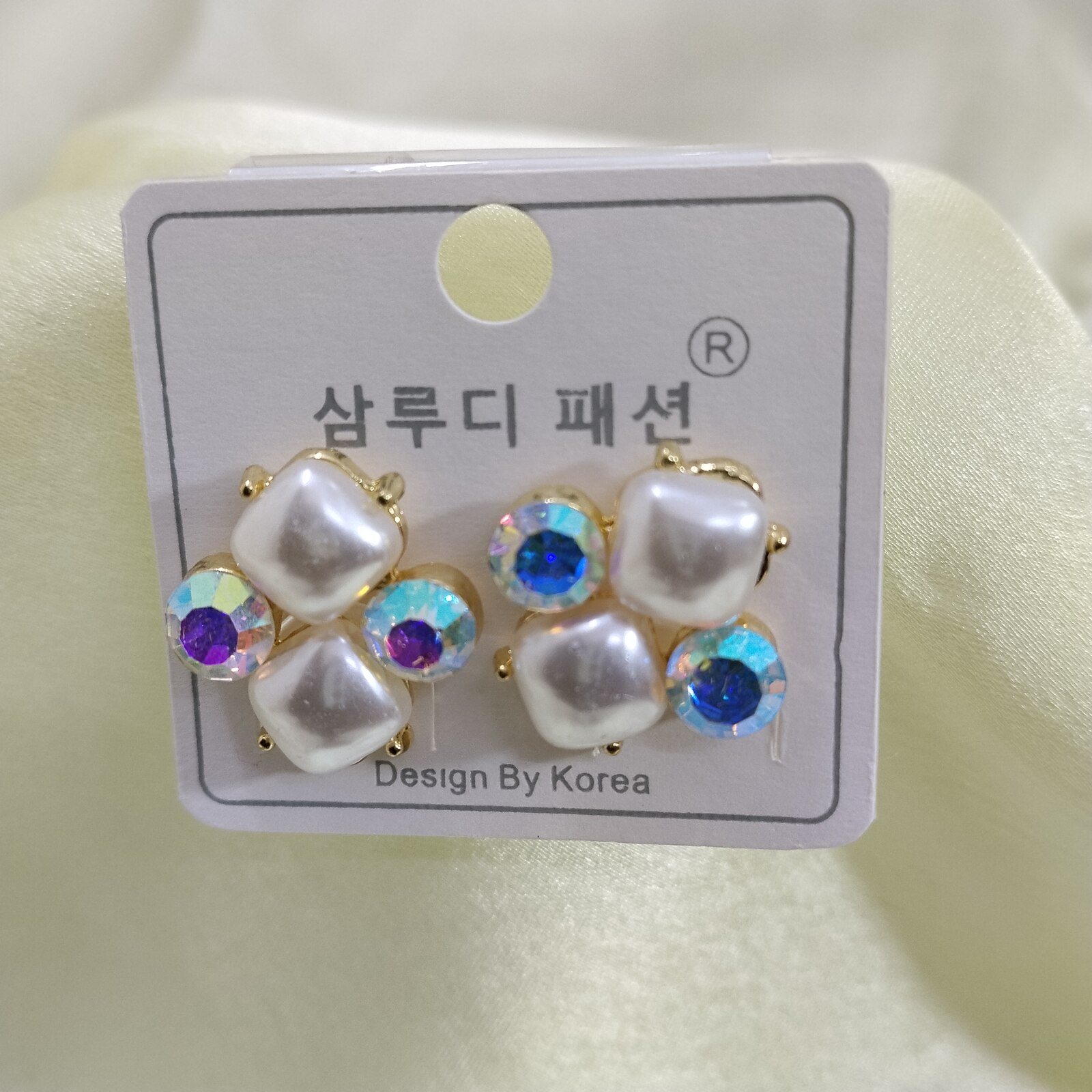 Korean-Earing-3