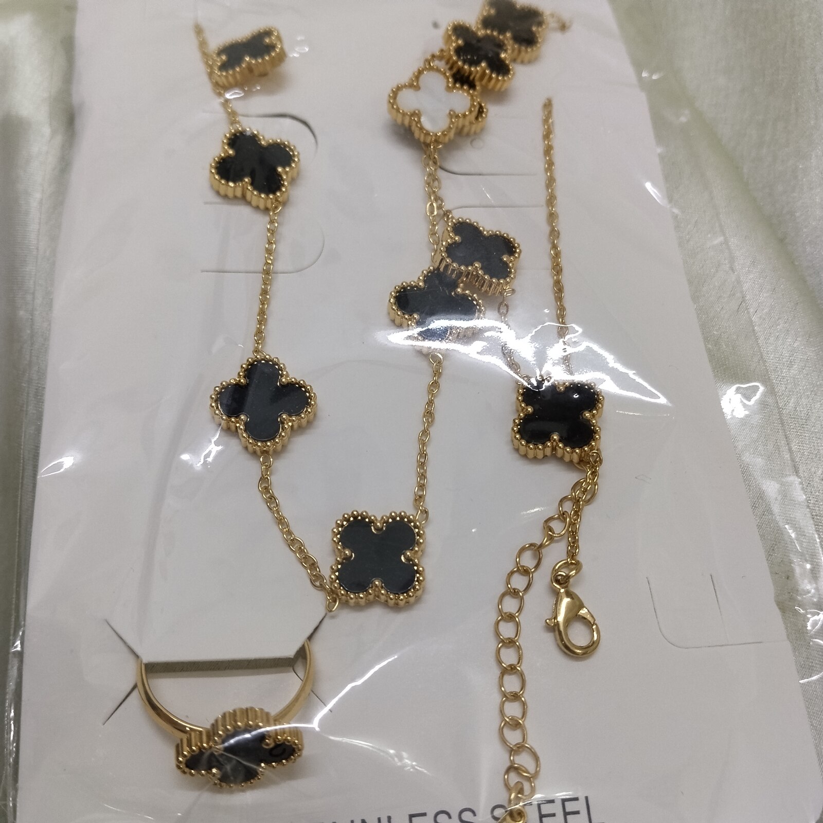 Meenakari Black Golden Set With Ring